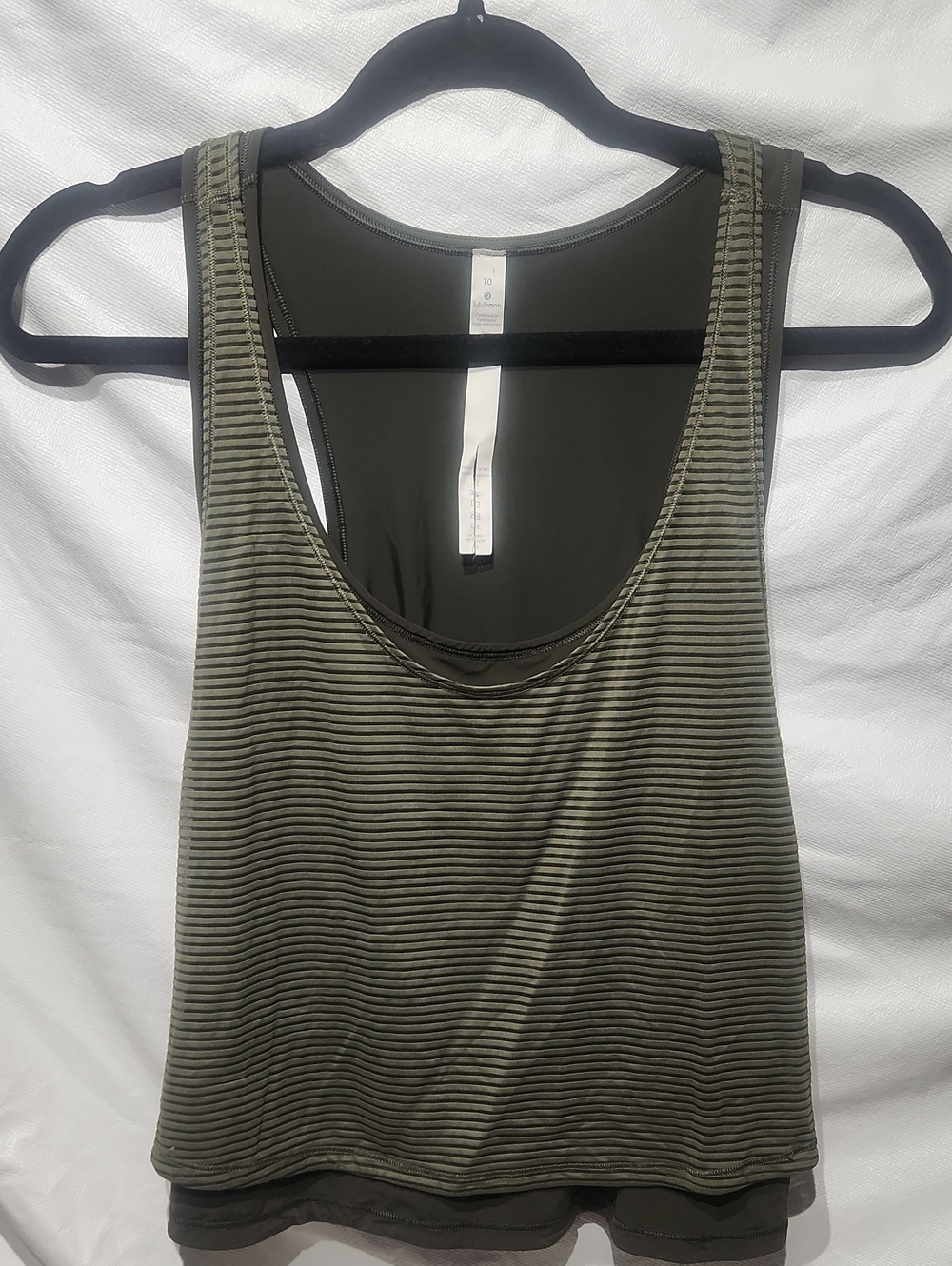 33. Lululemon lean in tank